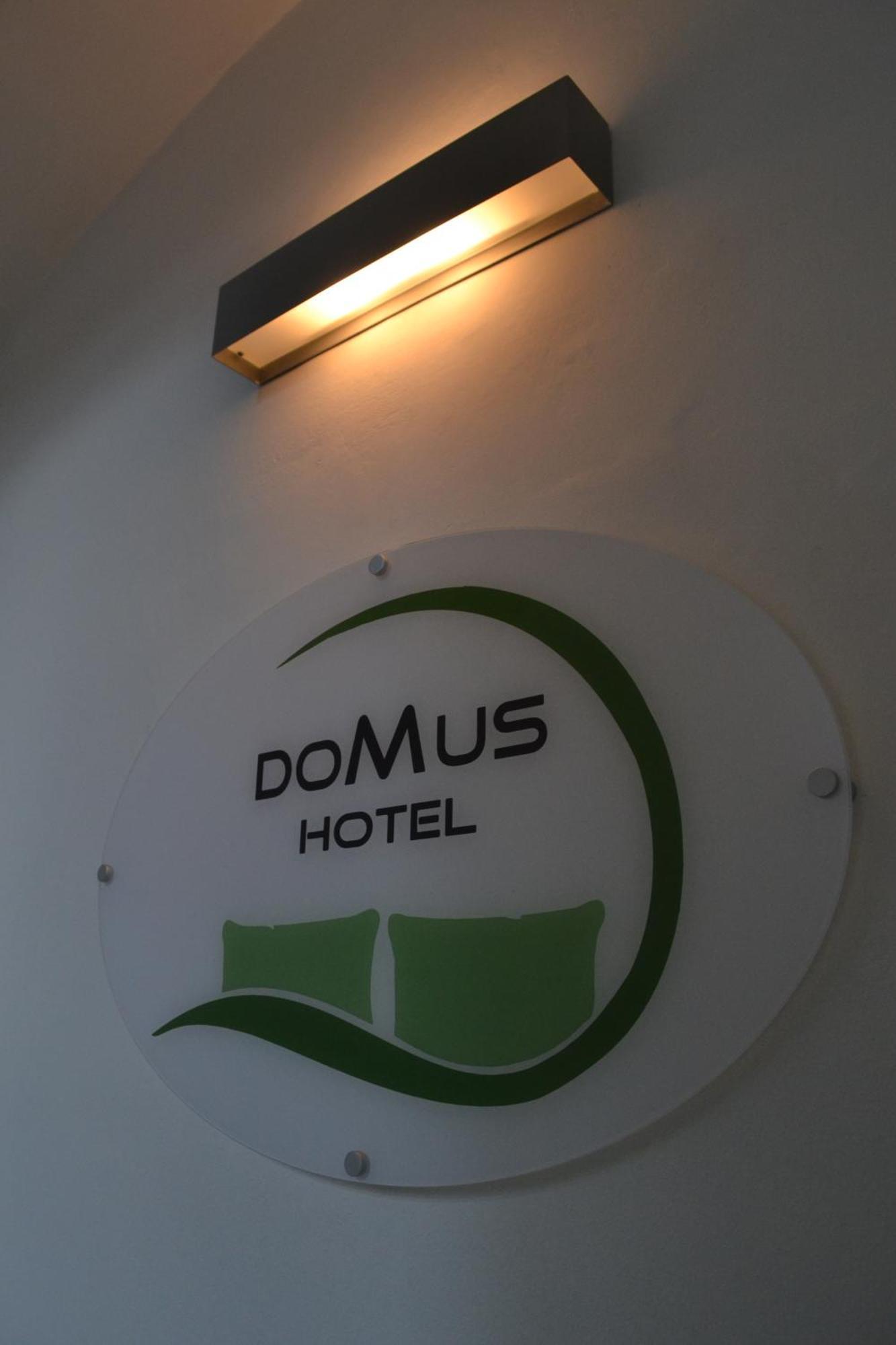 Domus Hotel Caselle Torinese Exterior foto